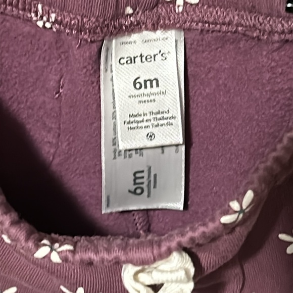 Carter’s 6 months sweat suit. - Picture 5 of 8